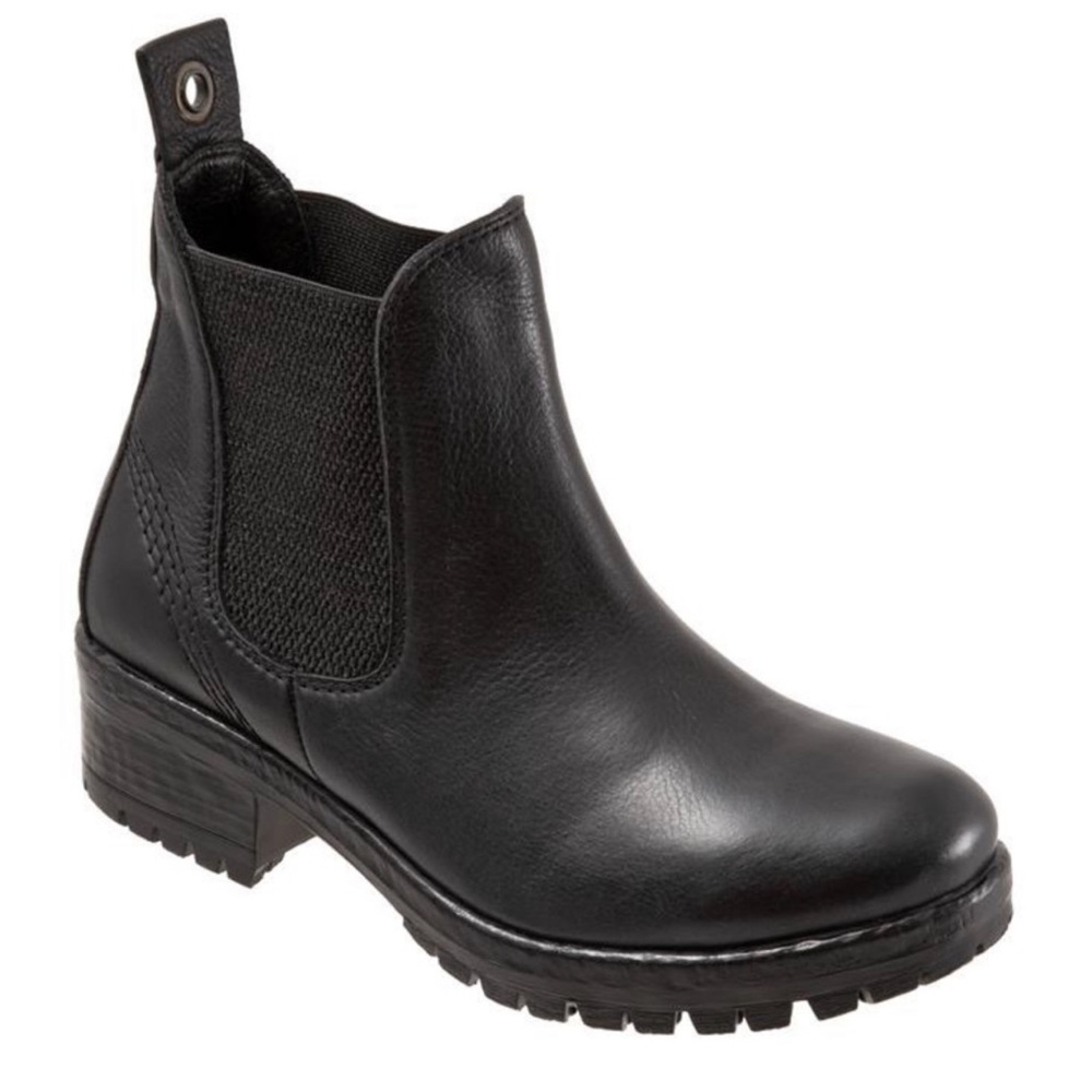 Size 41 | Bueno: Florida Chelsea Boots | EUC | Black & Black